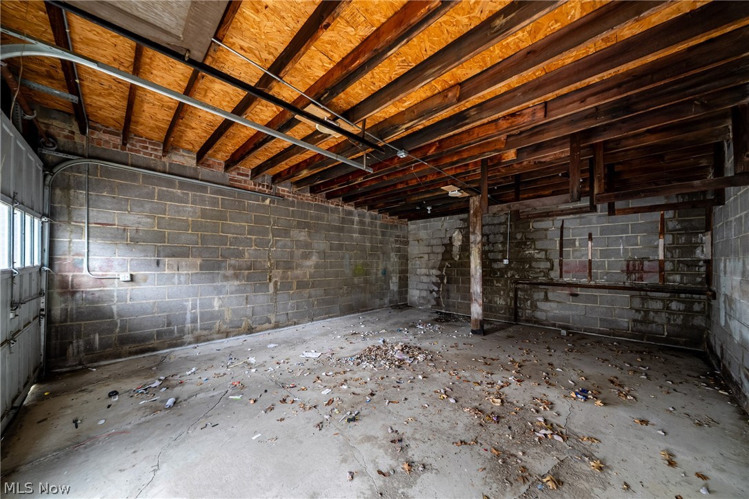 3601 Tullamore Road Cleveland, OH 44118 - Photo 43 of 49
