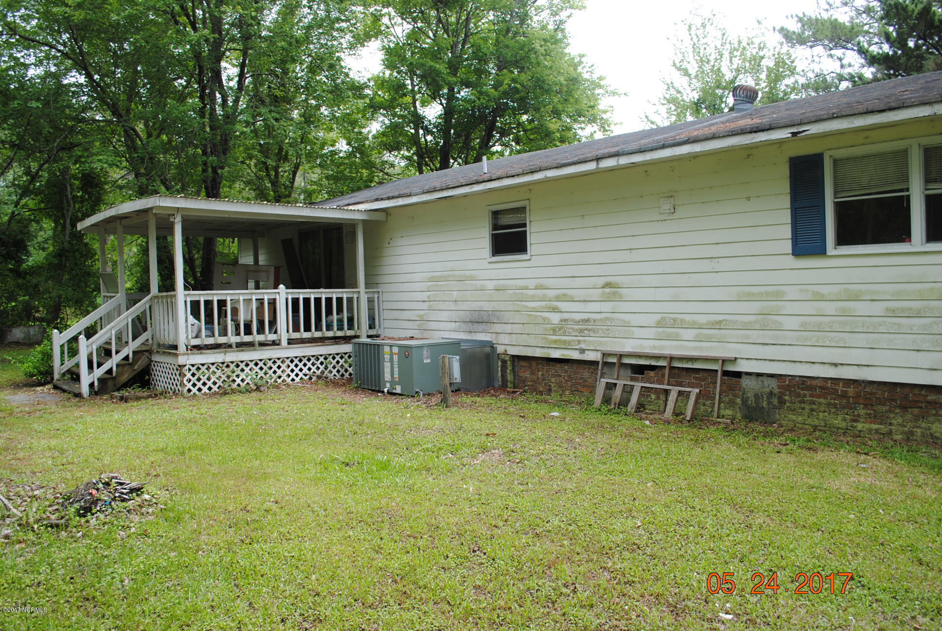 769 East Ocean Road Holly Ridge, NC 28445 - Photo 6 of 22 DSC_0383