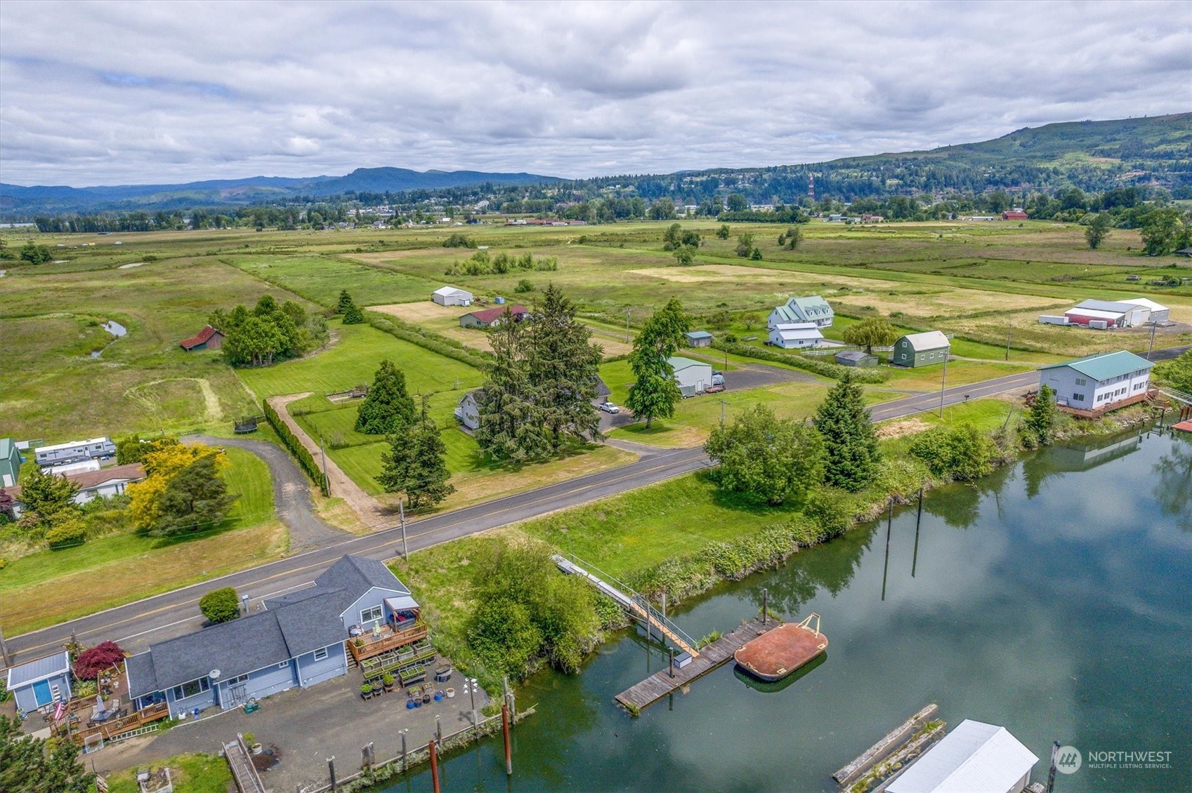 157 North Welcome Slough Road Cathlamet, WA 98612 - Photo 9 of 9 Gallery Image 9