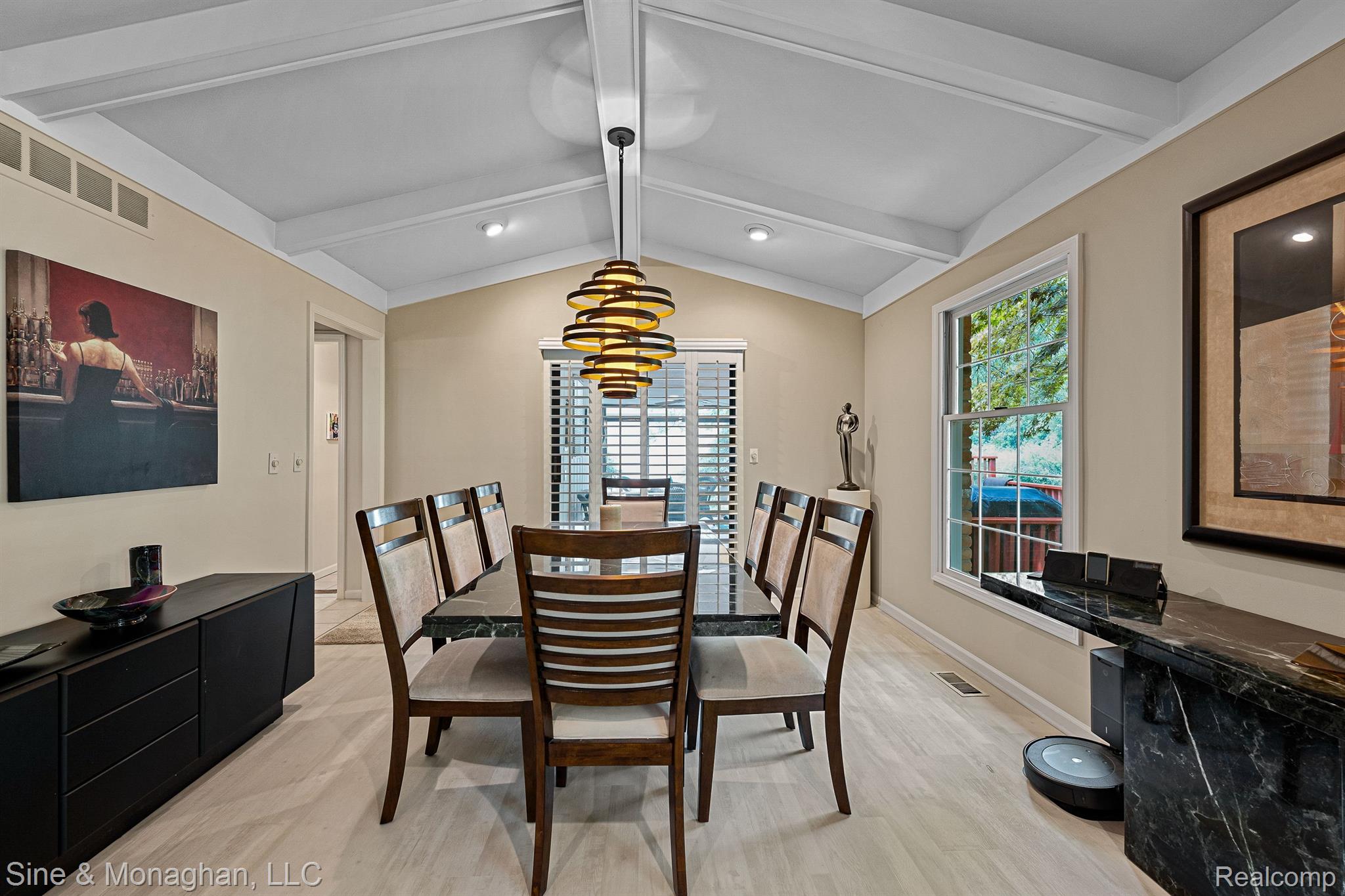 35104 Banbury Road Livonia, MI 48152 - Photo 8 of 62 Large dining room with newer flooring
