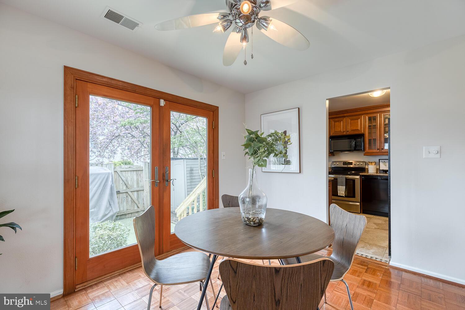 8440 Kitchener Drive Springfield, VA 22153 - Photo 14 of 42 Gallery Image 14