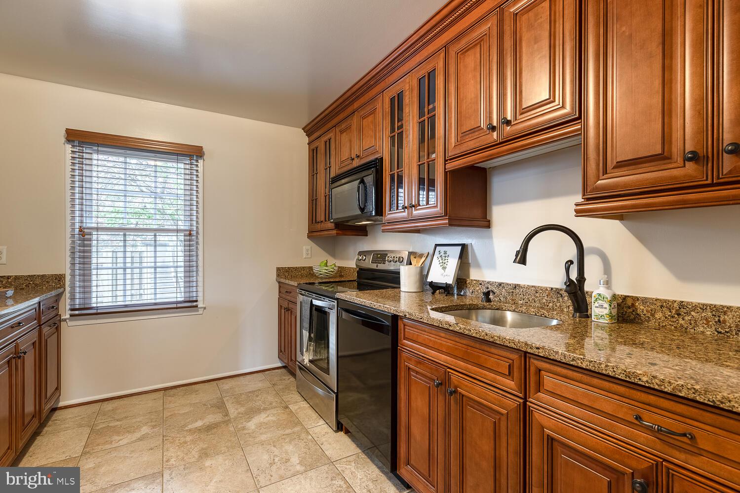 8440 Kitchener Drive Springfield, VA 22153 - Photo 15 of 42 Gallery Image 15