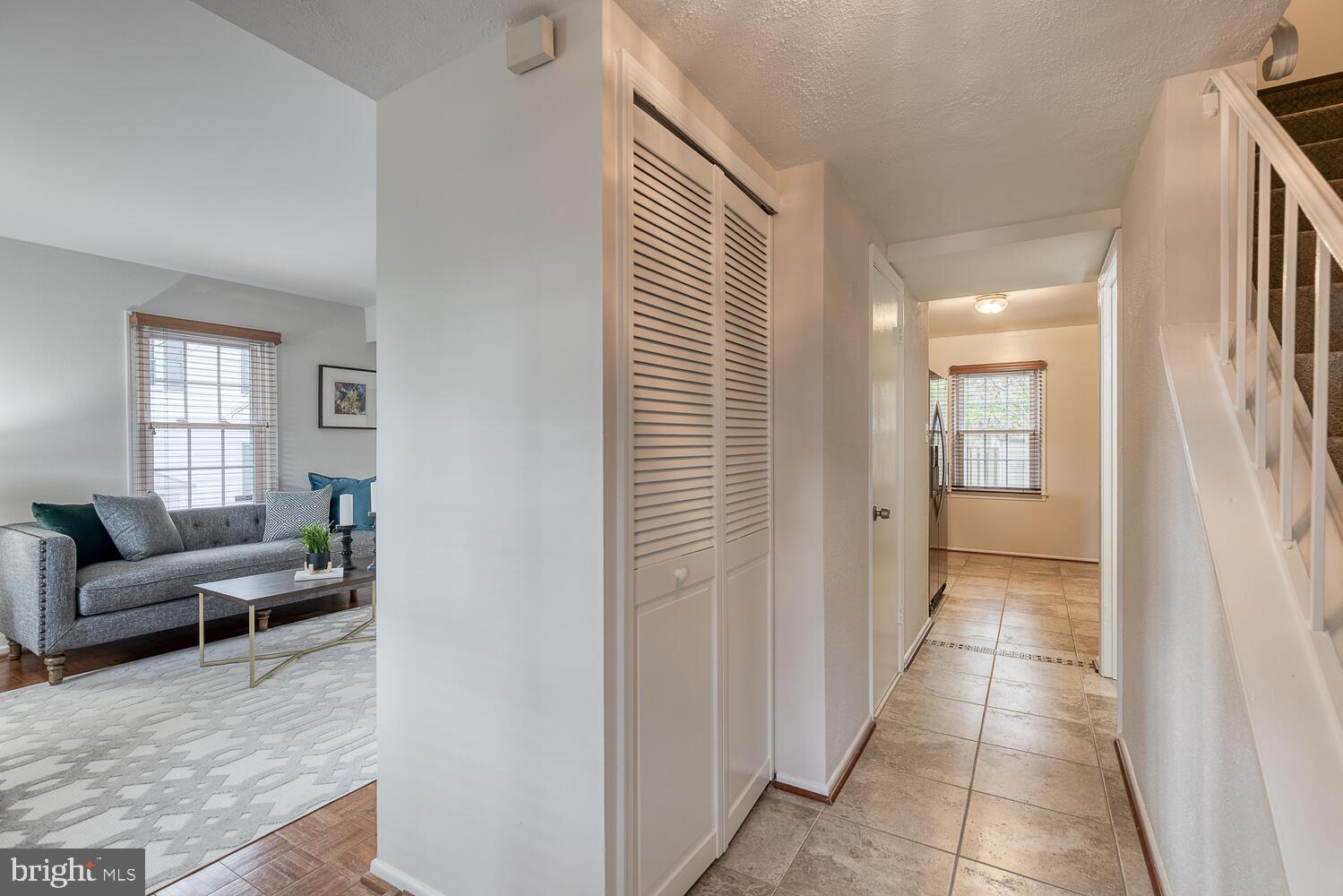 8440 Kitchener Drive Springfield, VA 22153 - Photo 4 of 42 Gallery Image 4