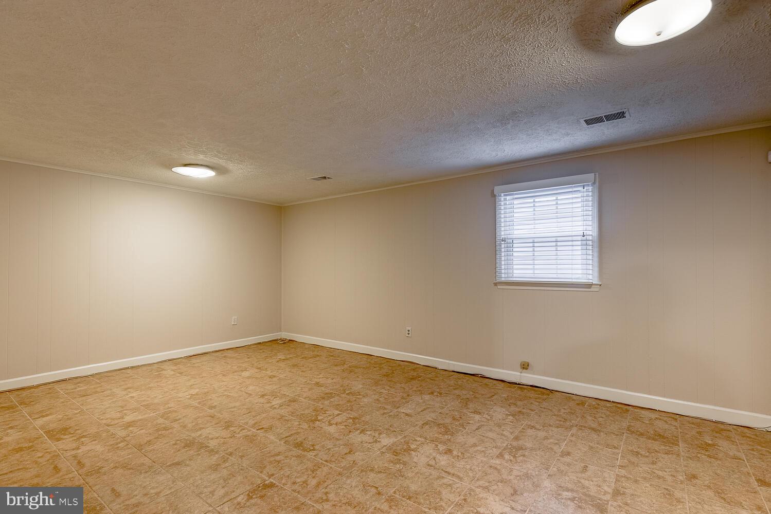 8440 Kitchener Drive Springfield, VA 22153 - Photo 33 of 42 Gallery Image 33