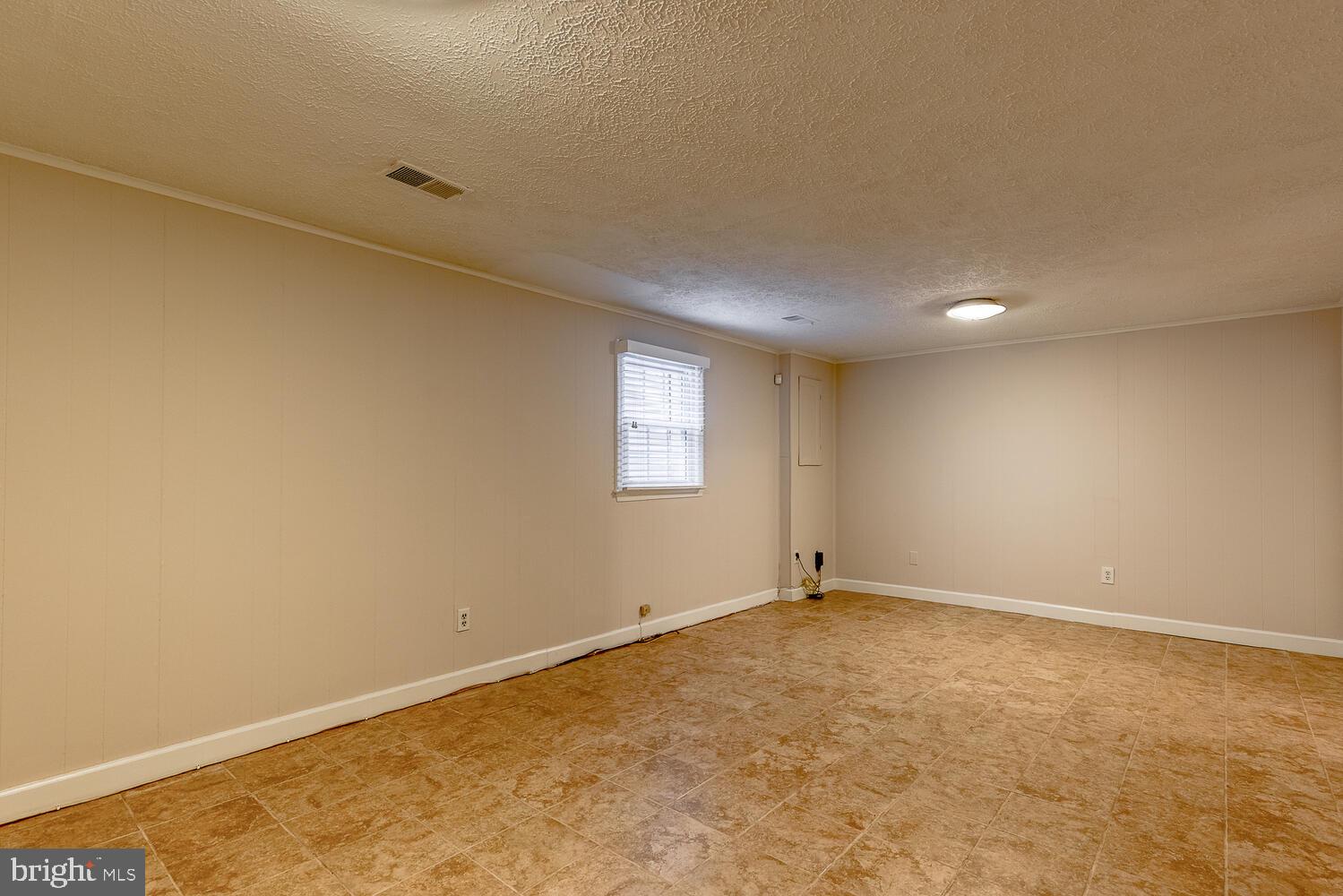 8440 Kitchener Drive Springfield, VA 22153 - Photo 34 of 42 Gallery Image 34
