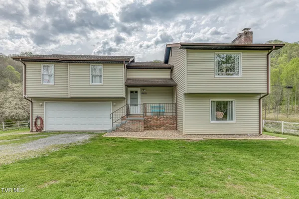 $449,900 | 12288 Bristol Highway, Bristol, VA 24202