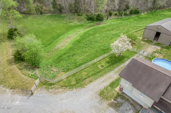 $449,900 | 12288 Bristol Highway, Bristol, VA 24202