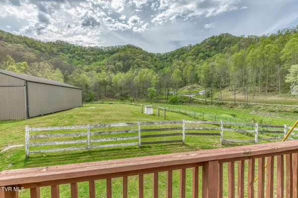 $449,900 | 12288 Bristol Highway, Bristol, VA 24202