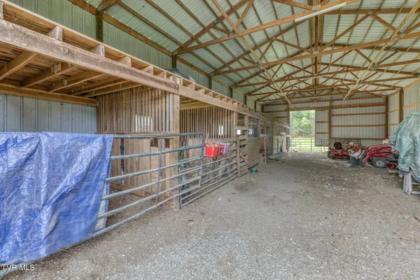 $449,900 | 12288 Bristol Highway, Bristol, VA 24202