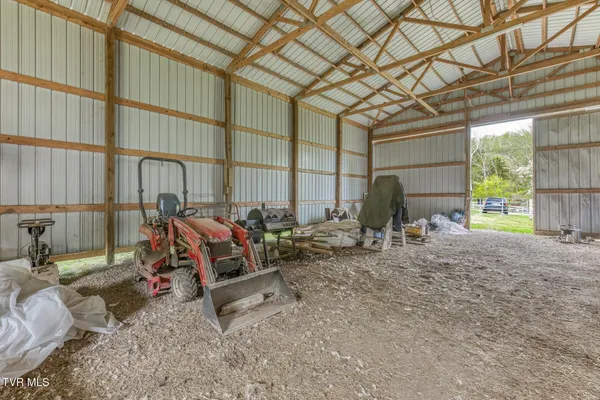 $449,900 | 12288 Bristol Highway, Bristol, VA 24202