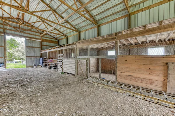 $449,900 | 12288 Bristol Highway, Bristol, VA 24202