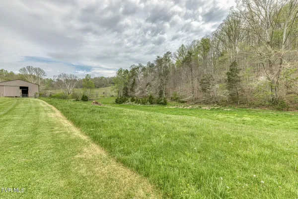 $449,900 | 12288 Bristol Highway, Bristol, VA 24202