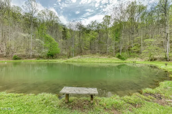 $449,900 | 12288 Bristol Highway, Bristol, VA 24202