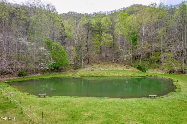$449,900 | 12288 Bristol Highway, Bristol, VA 24202