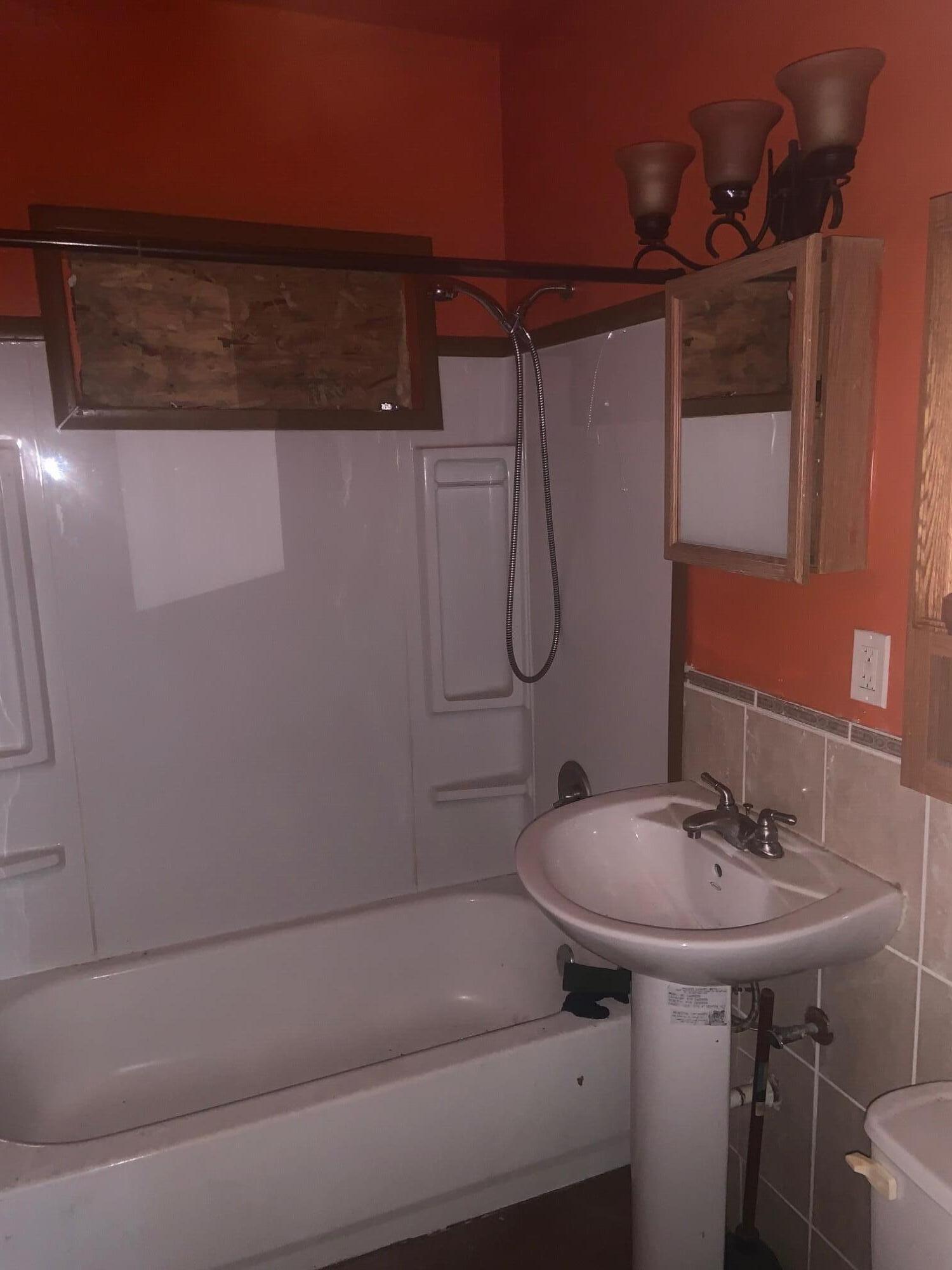 4646 Pennsylvania Street Gary, IN 46409 - Photo 4 of 7 1500x2000