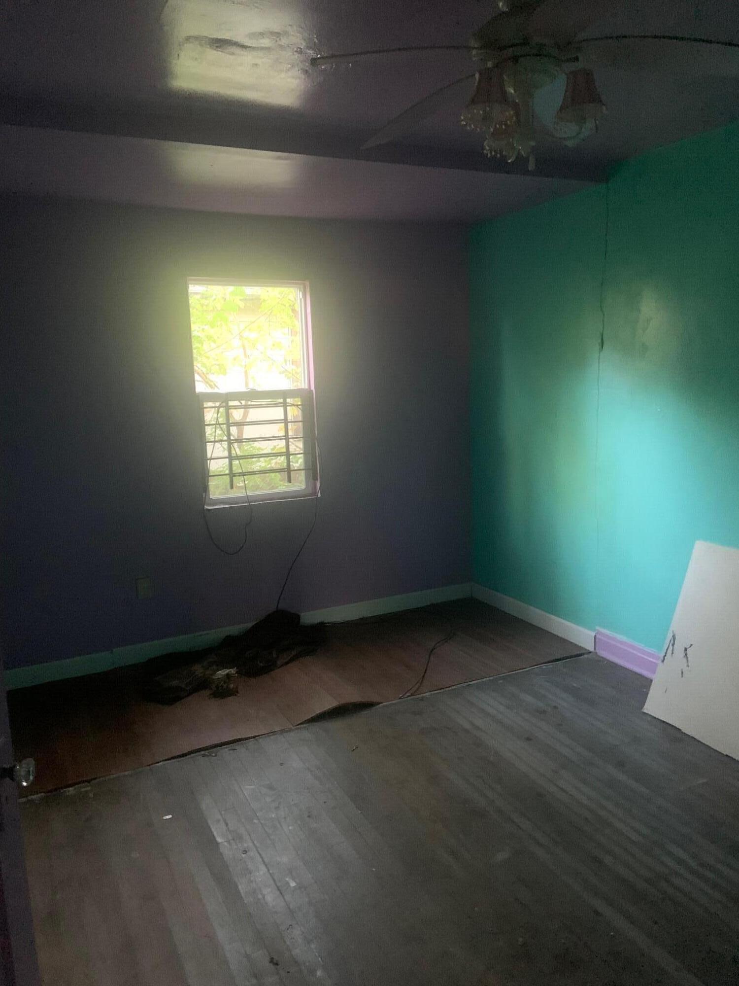 4646 Pennsylvania Street Gary, IN 46409 - Photo 6 of 7 1500x2000