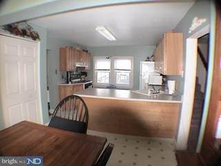 812 Newtown Road Warminster, PA 18974 - Photo 4 of 6 Gallery Image 4