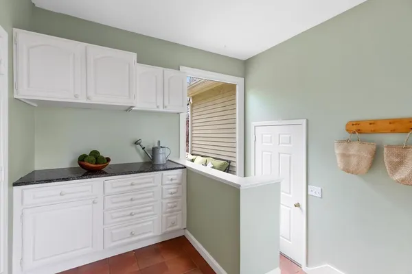 $1,650,000 | 16 Bartkus Farm, Concord, MA 01742