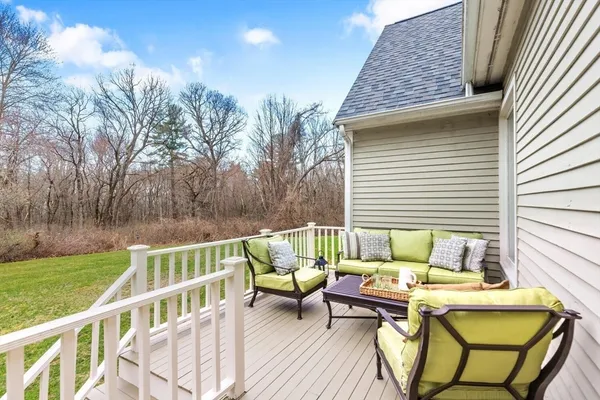 $1,650,000 | 16 Bartkus Farm, Concord, MA 01742