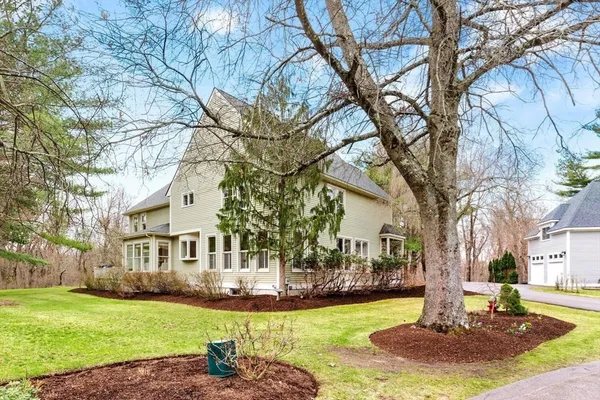 $1,650,000 | 16 Bartkus Farm, Concord, MA 01742