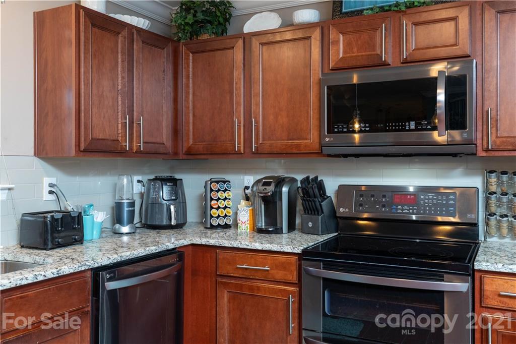 664 Winding Branch Road Rock Hill, SC 29732 - Photo 3 of 27 Gallery Image 3