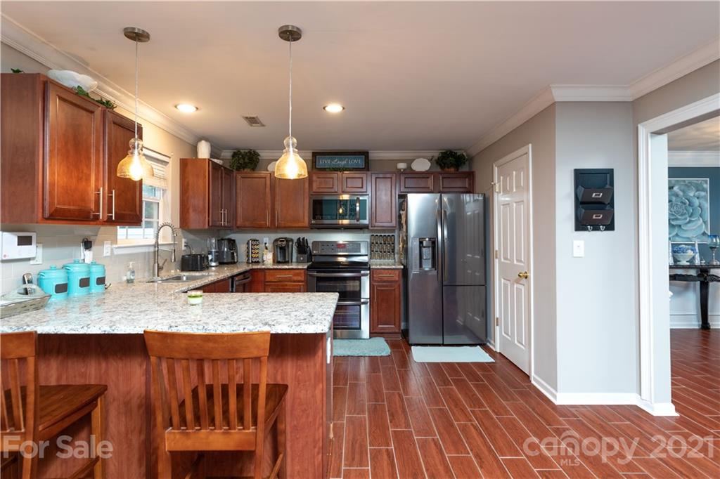 664 Winding Branch Road Rock Hill, SC 29732 - Photo 4 of 27 Gallery Image 4