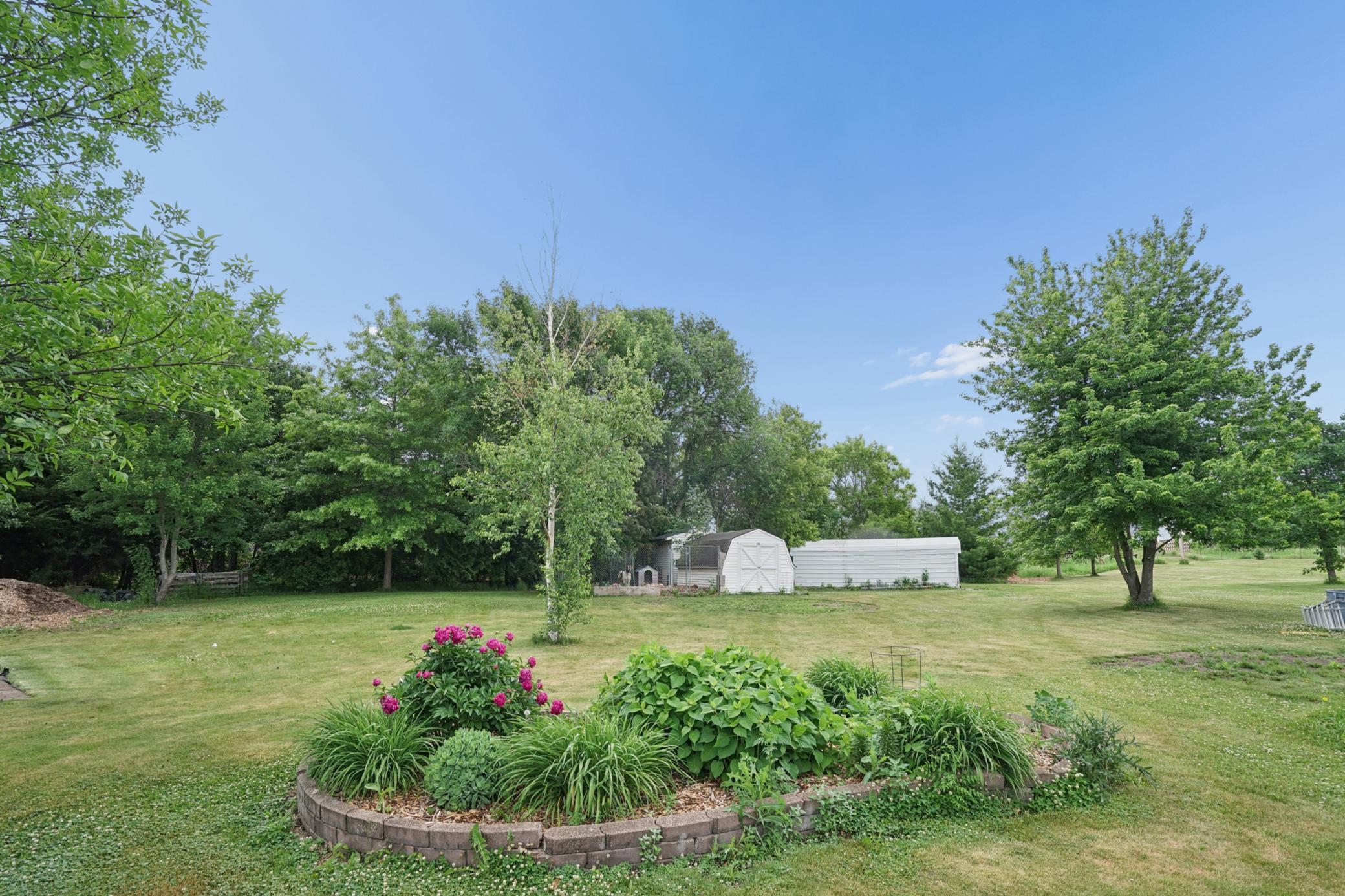 2048 Division Street East Buffalo, MN 55313 - Photo 28 of 40