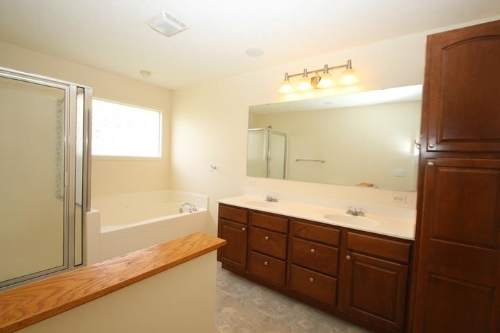 5801 North Trinity Lane Muncie, IN 47304 - Photo 12 of 26 Gallery Image 12