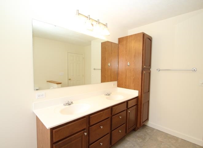 5801 North Trinity Lane Muncie, IN 47304 - Photo 14 of 26 Gallery Image 14