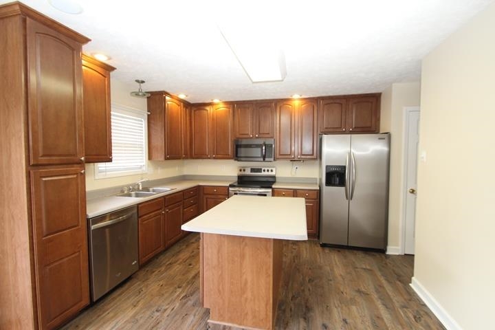 5801 North Trinity Lane Muncie, IN 47304 - Photo 6 of 26 Gallery Image 6