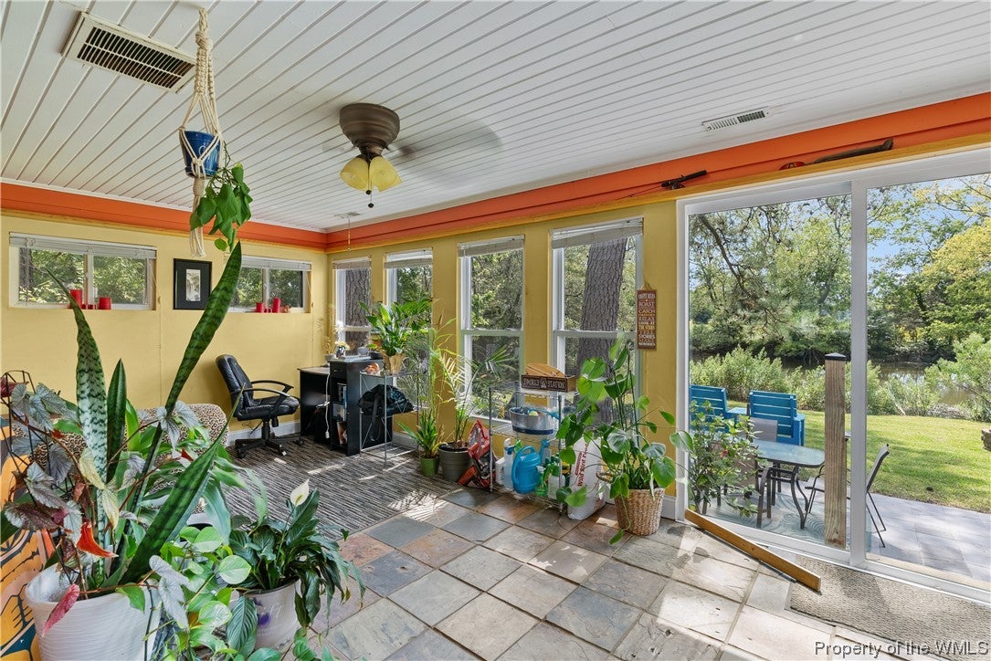 421 West Gilbert Street Hampton, VA 23669 - Photo 27 of 34 Gallery Image 27