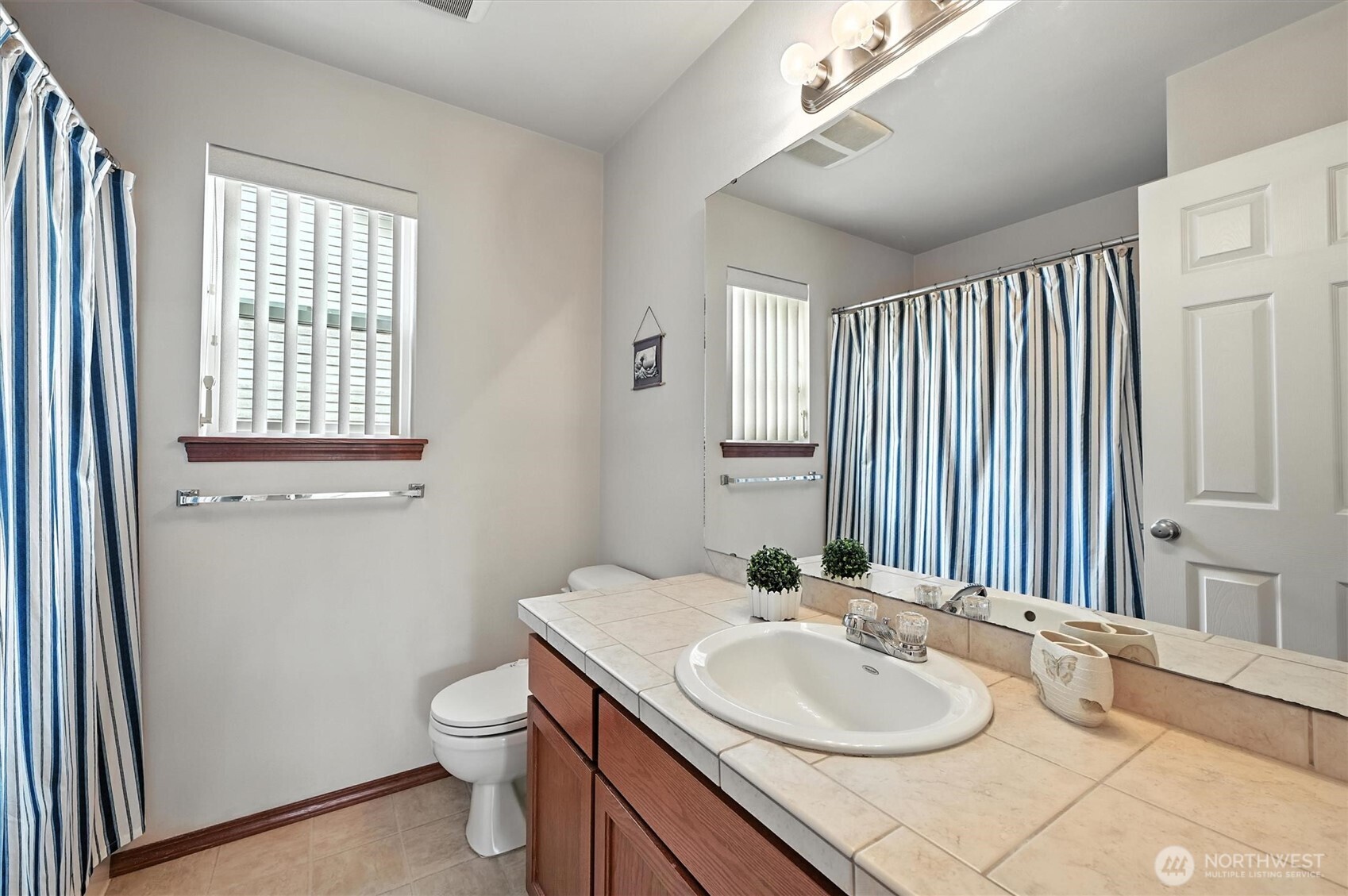 6627 Beverly Boulevard, Unit A Everett, WA 98203 - Photo 17 of 23