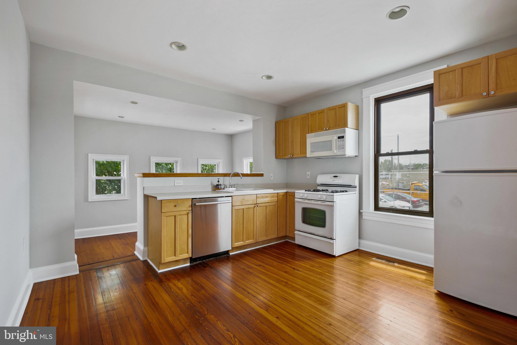 3343 Keswick Road Baltimore, MD 21211 - Photo 12 of 33 Kitchen