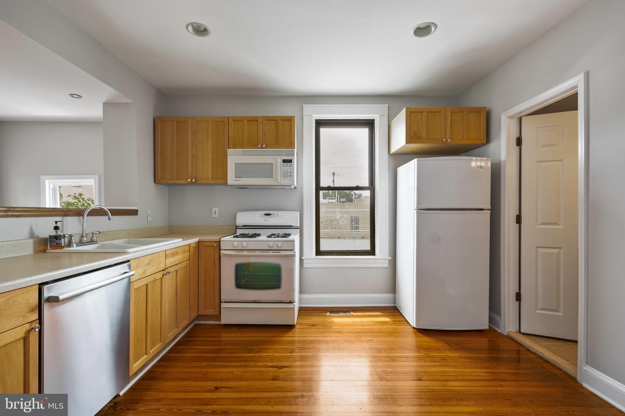 3343 Keswick Road Baltimore, MD 21211 - Photo 13 of 33 Kitchen
