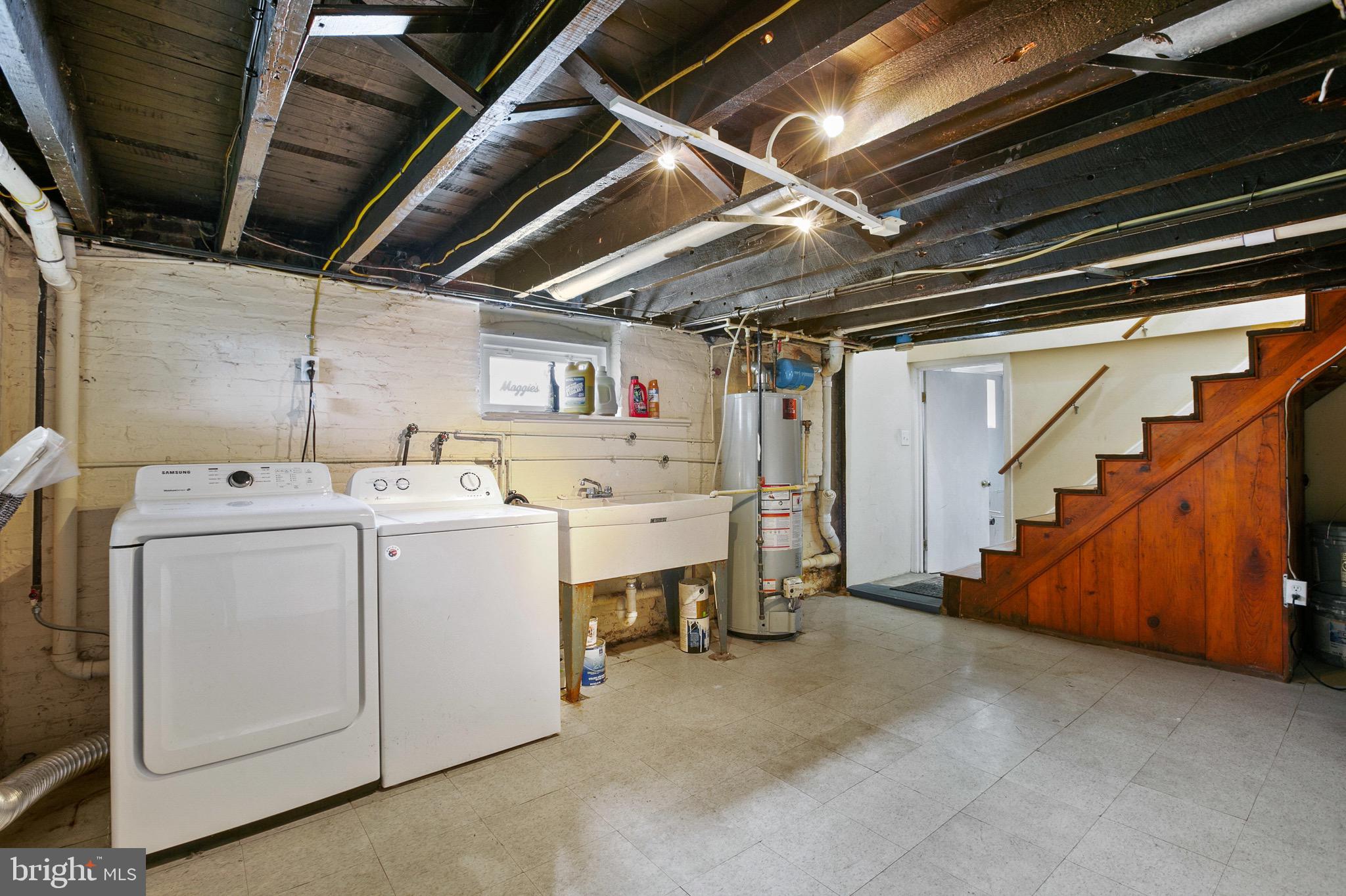 3343 Keswick Road Baltimore, MD 21211 - Photo 27 of 33 Basement Utility Room with Washer/Dryer
