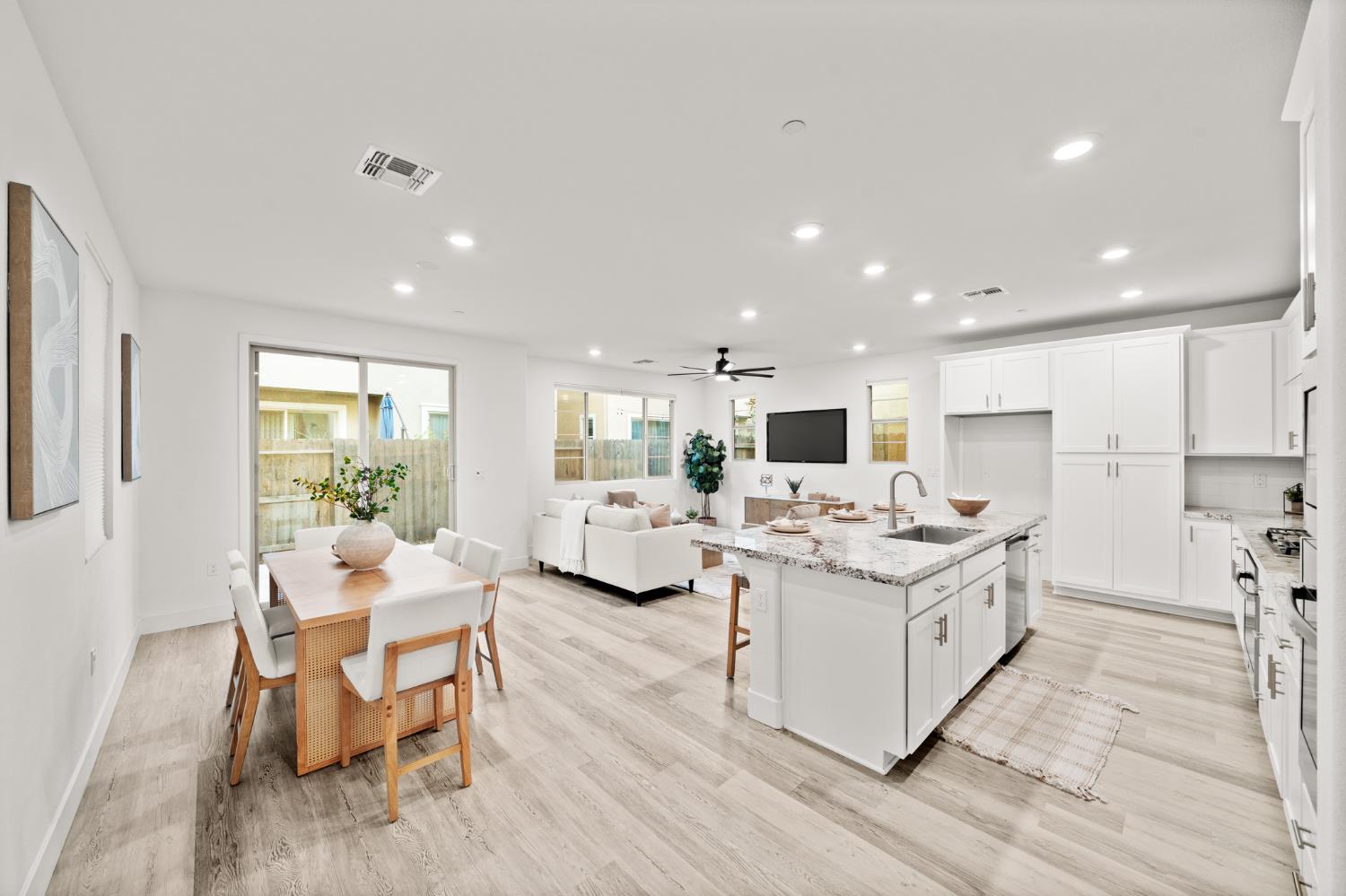 10523 Tenor Way Elk Grove, CA 95757 - Photo 13 of 57