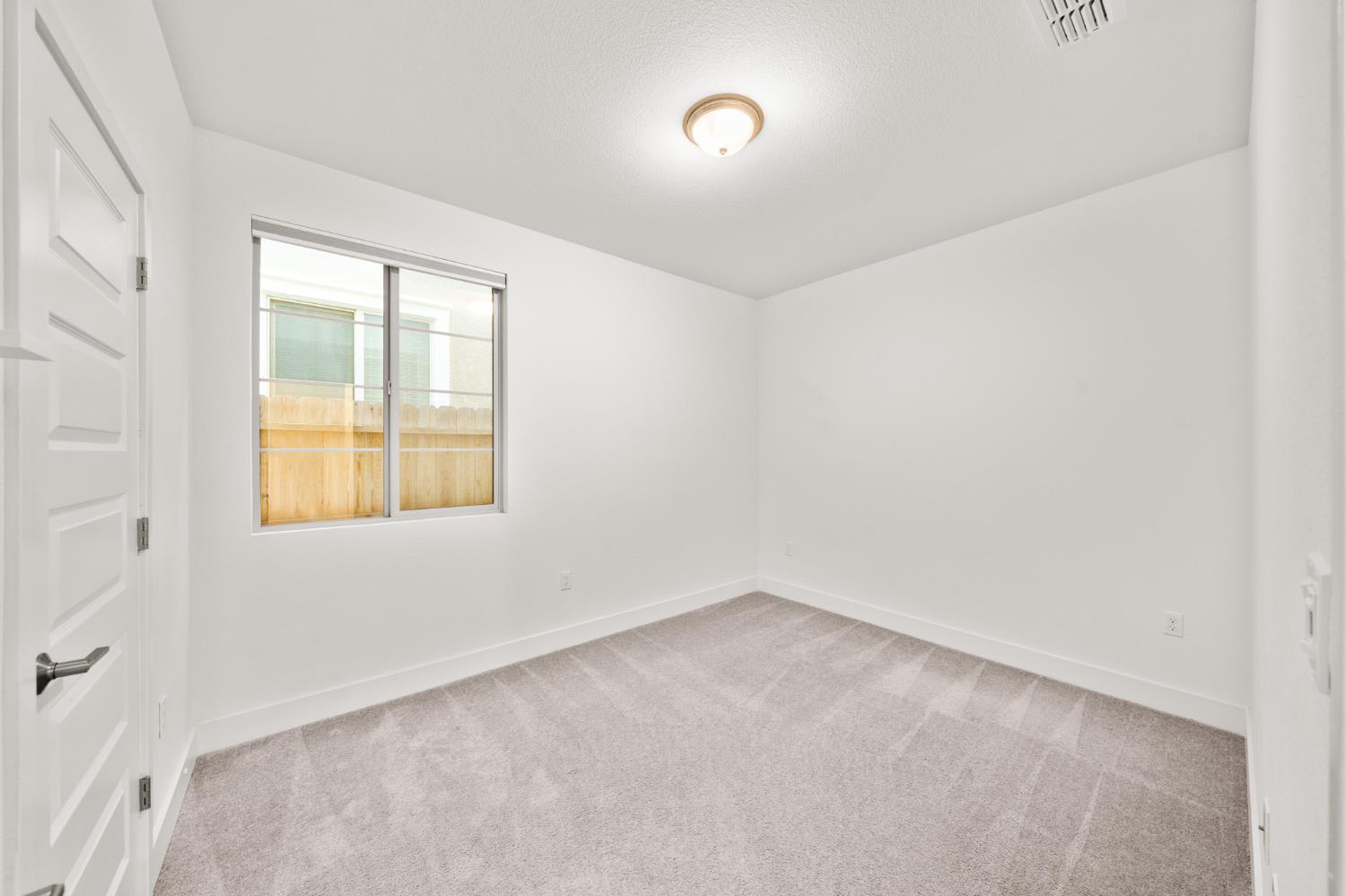 10523 Tenor Way Elk Grove, CA 95757 - Photo 15 of 57