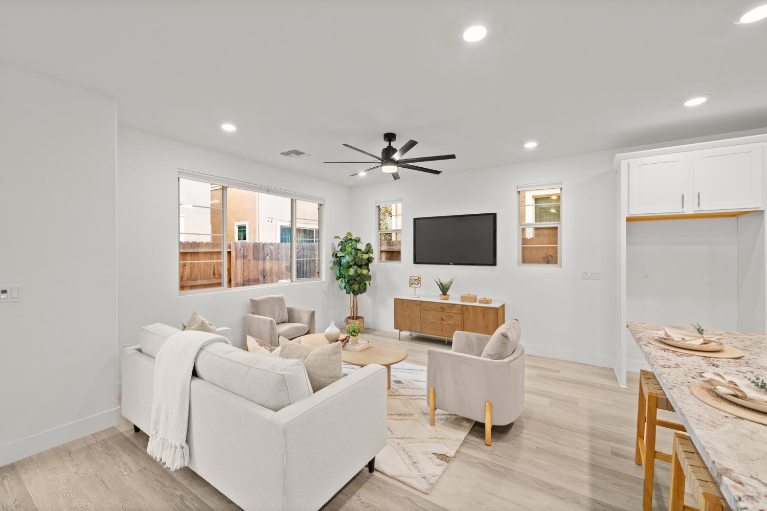 10523 Tenor Way Elk Grove, CA 95757 - Photo 21 of 57