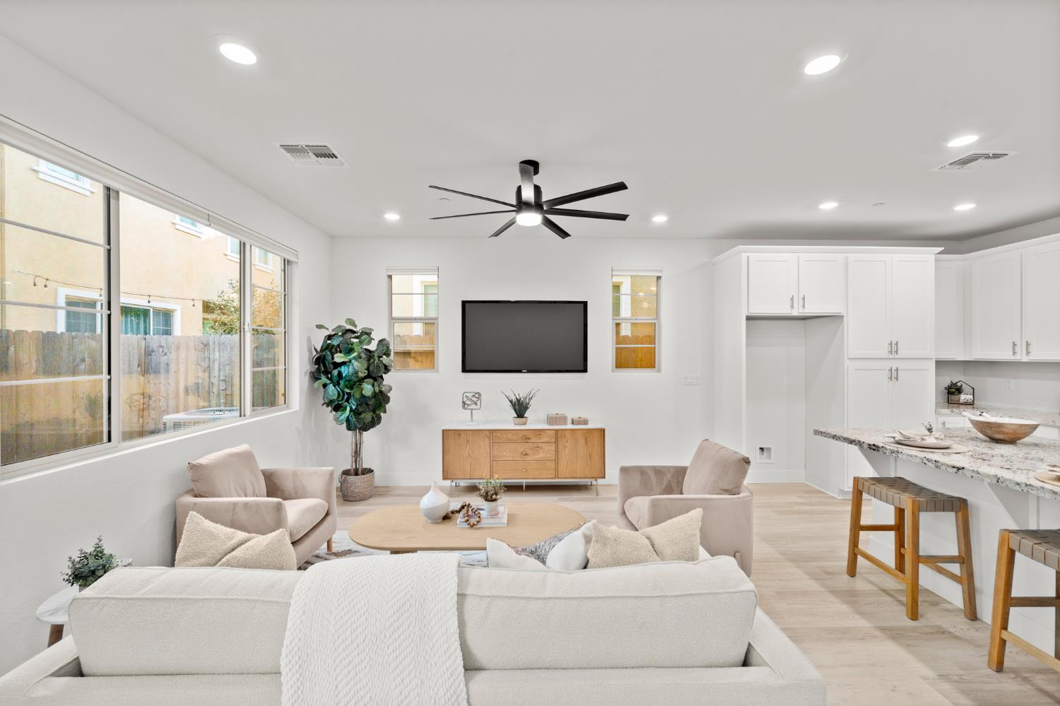 10523 Tenor Way Elk Grove, CA 95757 - Photo 22 of 57