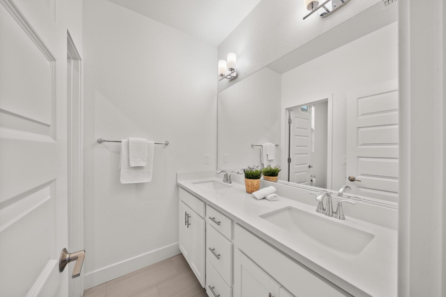 10523 Tenor Way Elk Grove, CA 95757 - Photo 42 of 57