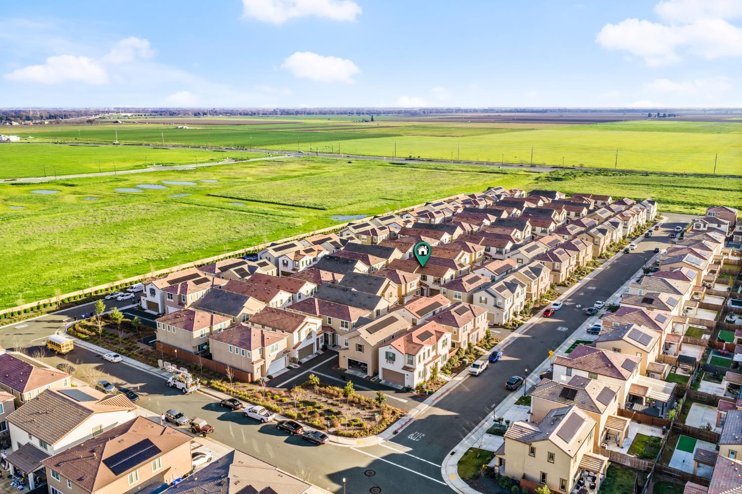 10523 Tenor Way Elk Grove, CA 95757 - Photo 5 of 57