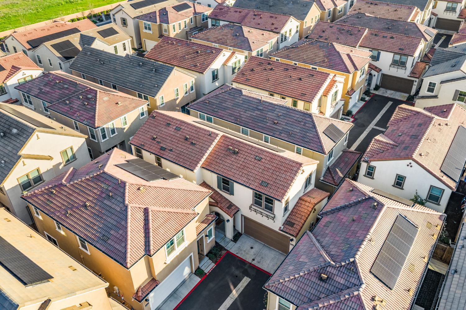 10523 Tenor Way Elk Grove, CA 95757 - Photo 7 of 57