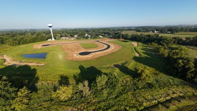 Lot 36 Cooper Hawk Waunakee, WI 53597 - Photo 2 of 17