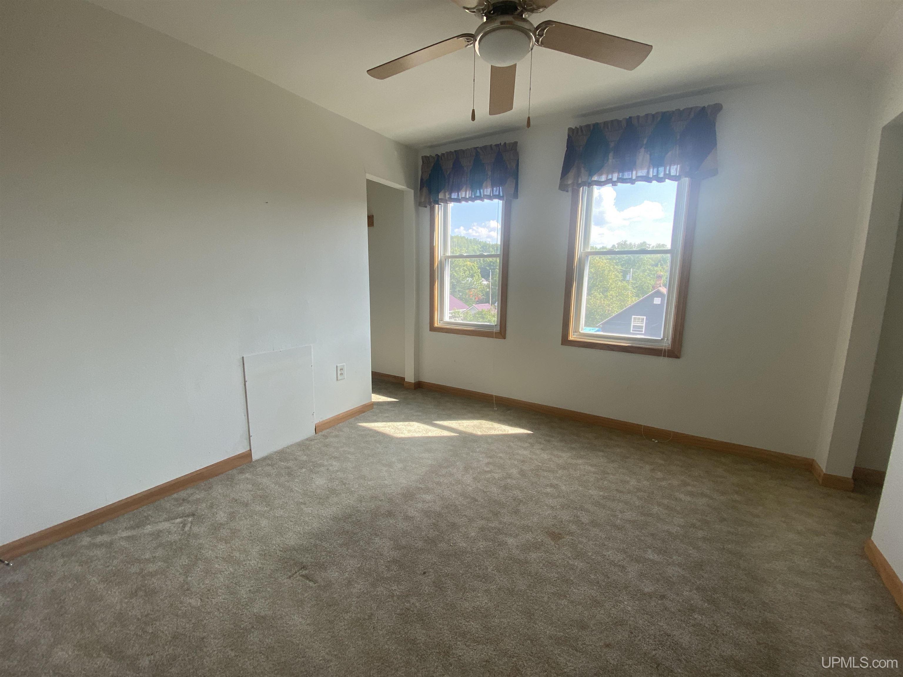8204 Center Ramsay, MI 49959 - Photo 13 of 19 Gallery Image 13