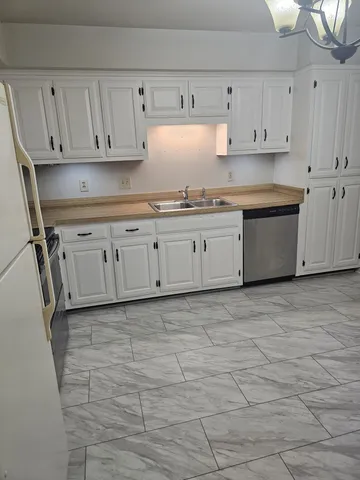 $1,850 | 1025 Brentwood Pointe, Brentwood, TN 37027