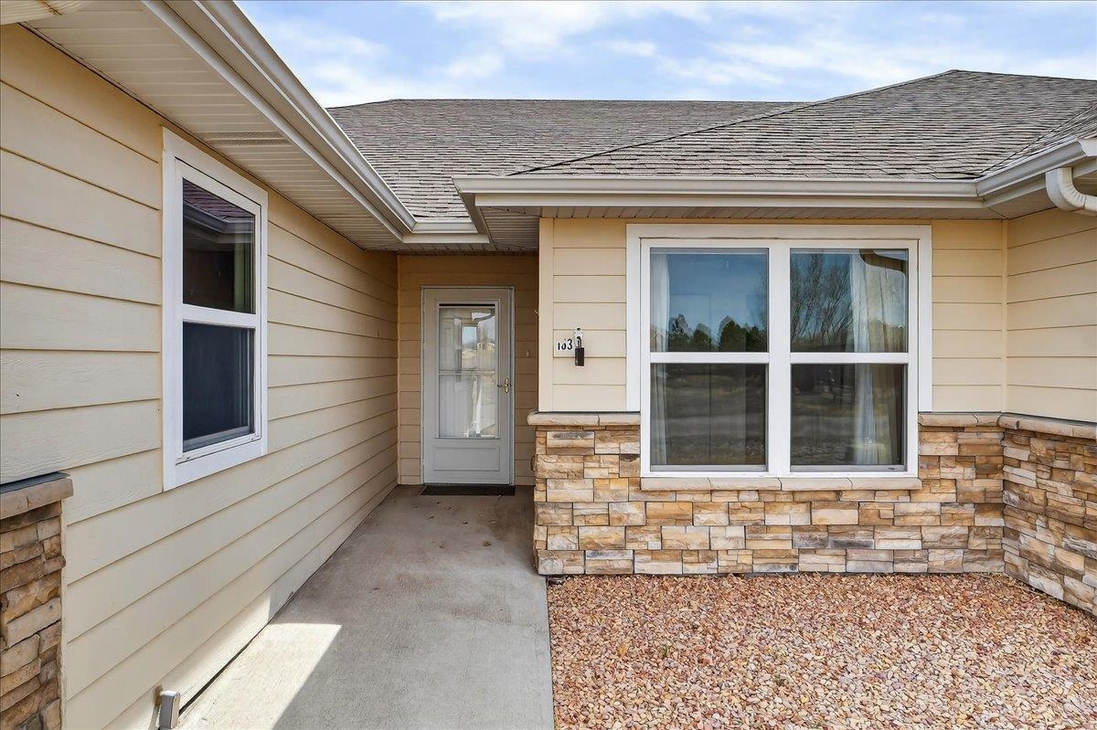 163 Pebble Lane Torrington, WY 82240 - Photo 6 of 50