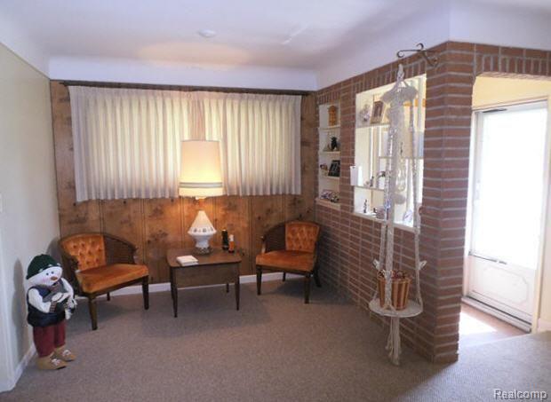 10000 Allen Road Allen Park, MI 48101 - Photo 6 of 15 open to dining area.jpg