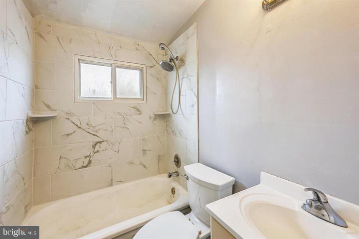 1923 Inverton Road Dundalk, MD 21222 - Photo 14 of 21