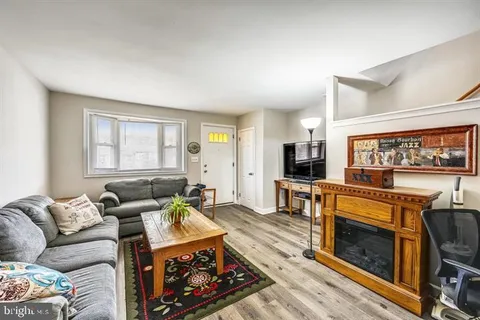 $225,000 | 1923 Inverton Road, Dundalk, MD 21222