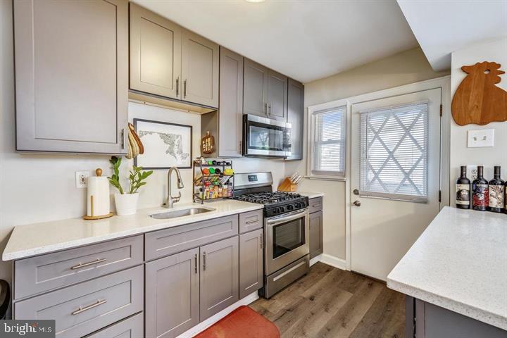 1923 Inverton Road Dundalk, MD 21222 - Photo 7 of 21